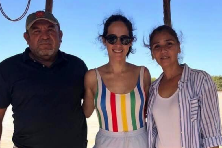 Ximena Sariñana disfruta un paseo guiado por la UMA San Manuel, Yucatán