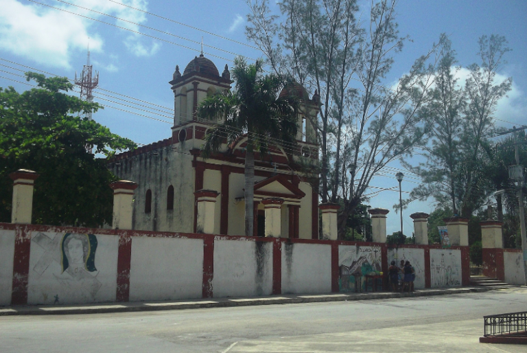 Cierran cantinas y bares en Samahil, Yucatán por ómicron