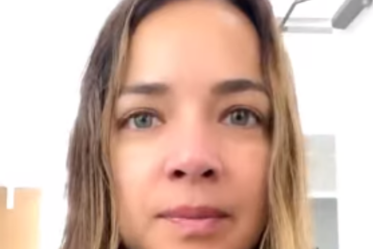 Adamari López es hospitalizada por síntomas de COVID