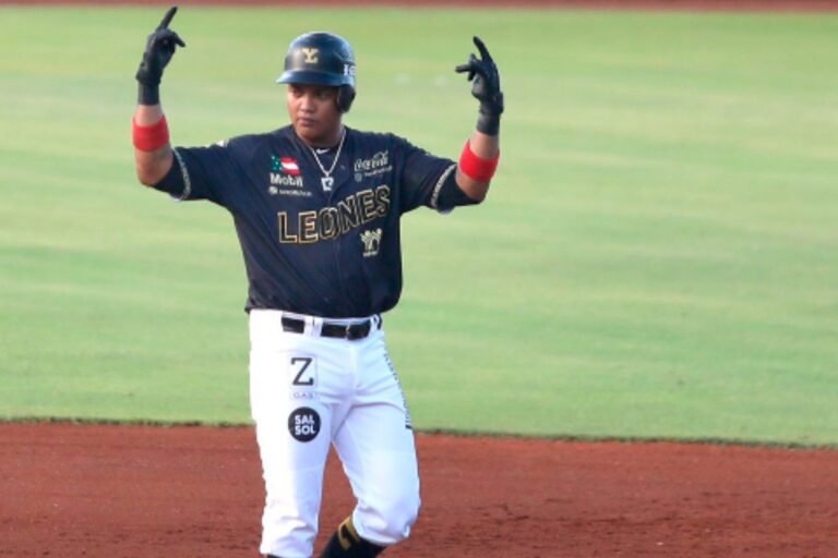 Leones derrotan a Rieleros y se quedan con la serie