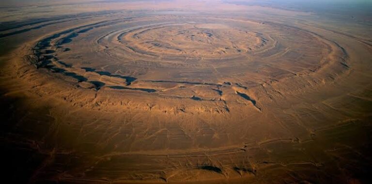 Ojo del Sahara: imagen de la NASA impulsa nuevos debates sobre su origen