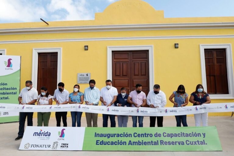Renán Barrera inauguró el Centro de Capacitación y Educación Ambiental de la Reserva Ecológica Cuxtal