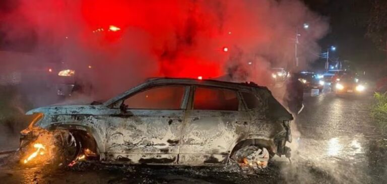 “Noche de Horror en Tabasco: Tiroteos, Quema de Vehículos y Disturbios en Cuatro Cárceles”