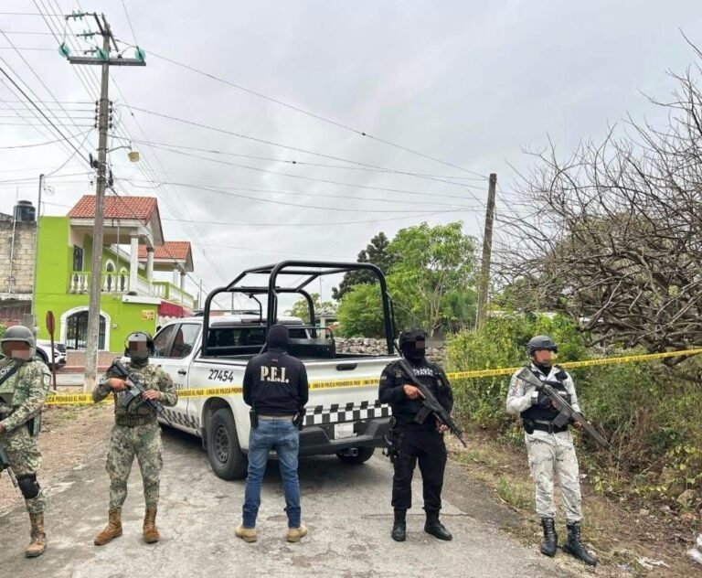 Investigan muerte de adolescente en Bosques del Poniente; hallan cuerpo dentro de vivienda