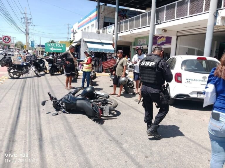 FRUSTRAN ASALTO EN LA PLAZA SANTOS LUGO DE LA EMILIANO ZAPATA SUR