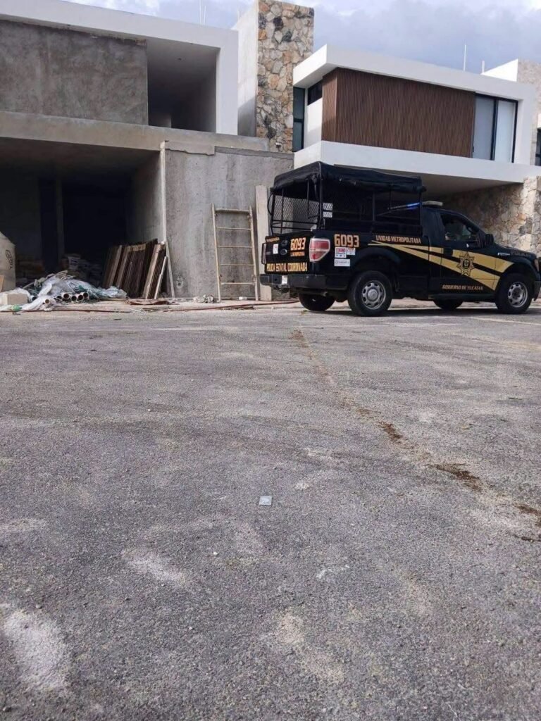 Fletero exhibe en redes presunto conflicto por pago de servicio de entrega en Mérida