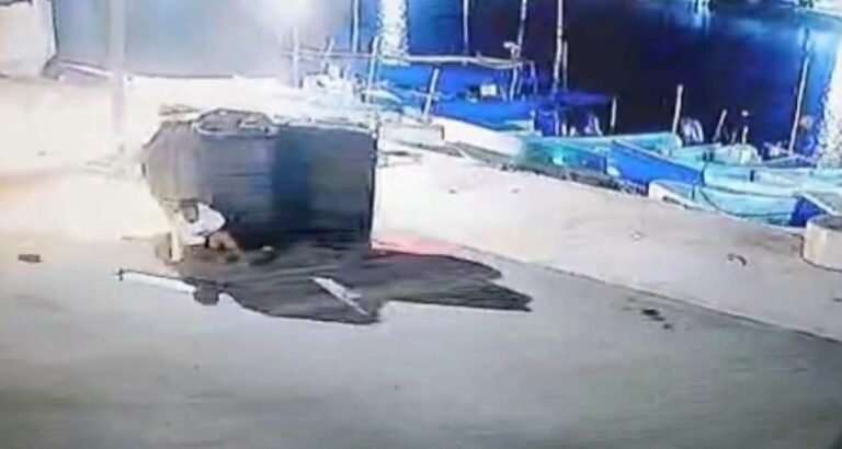 Volcadura de vehículo en Celestún deja cuatro menores lesionados; investigan versión sobre la unidad involucrada