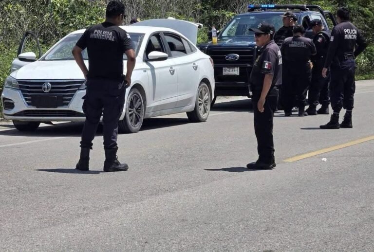 Interceptan automóvil con reporte de robo en Yucatán; conductor fue asegurado durante operativo de la SSP