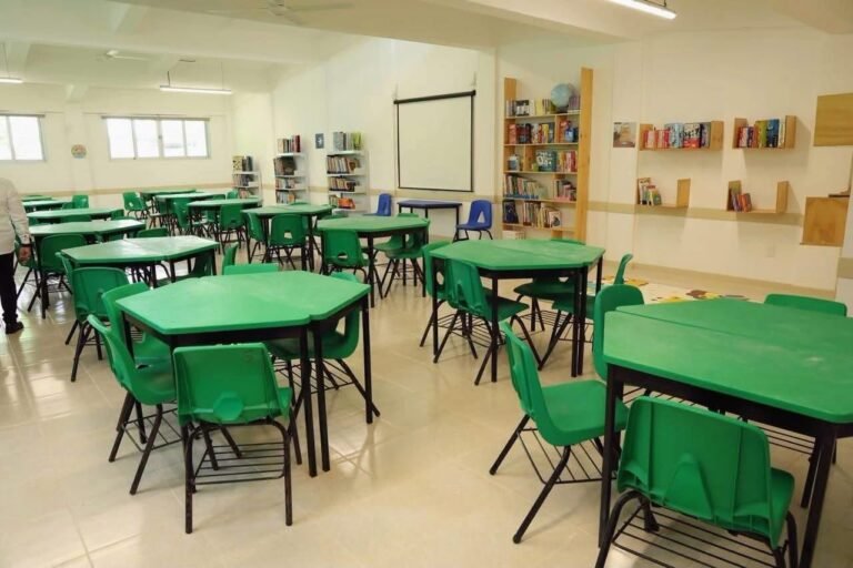 Nuevo calendario escolar genera inconformidad entre docentes de Yucatán por cambios en fechas clave