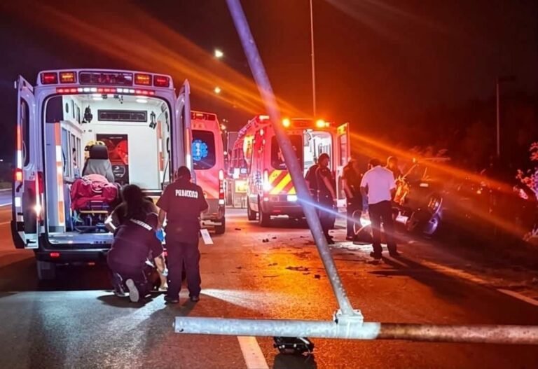 Aparatoso accidente en la Mérida–Progreso deja cinco lesionados, entre ellos una menor de edad